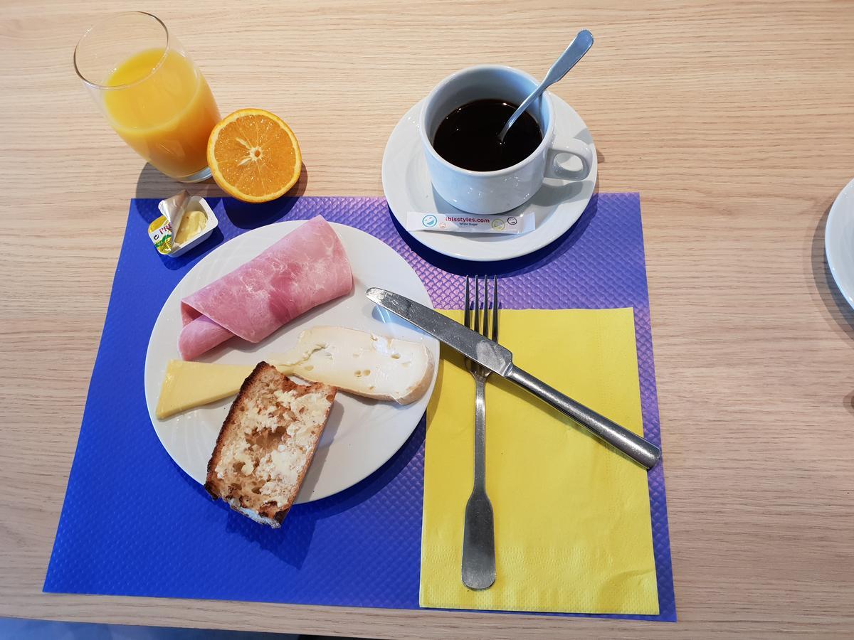Ibis Styles Marseille Plan De Campagne Hotel Mirabeau Екстериор снимка