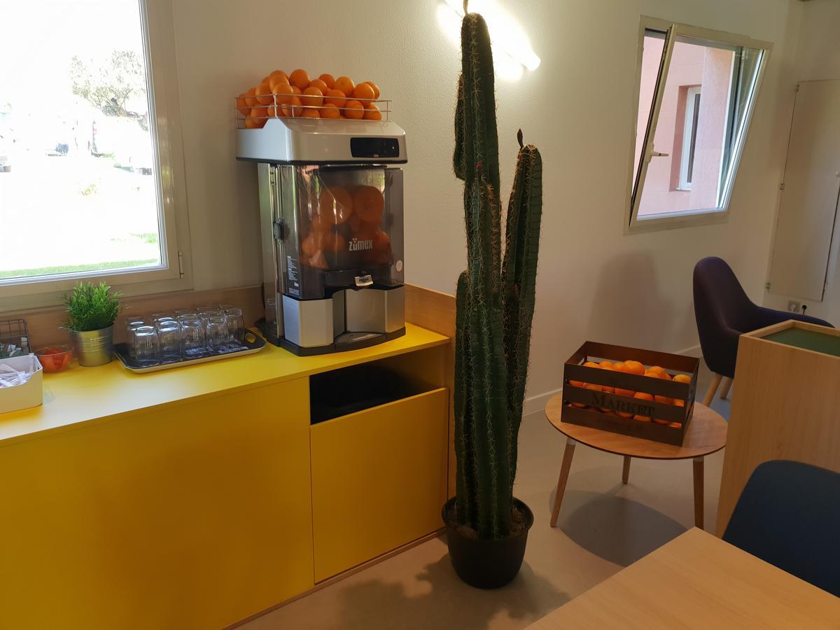 Ibis Styles Marseille Plan De Campagne Hotel Mirabeau Екстериор снимка